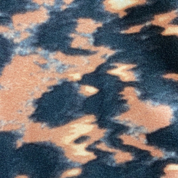 Marika leopard Capri pants sz S - Picture 4 of 4